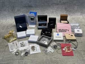 Group of jewellery