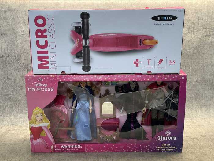 Disney Princess set & Micro Mini scooter