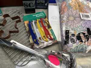 Group of homewares - 4