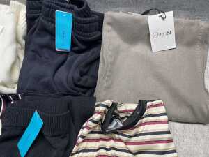 Group of Women's clothing size XS - 3