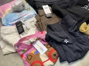 Group of girl's clothing size 4-6 - 2