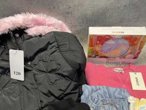 Group of girl's clothing size 4-6 - 4