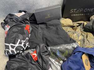 Group of Men's clothing size XL - 2