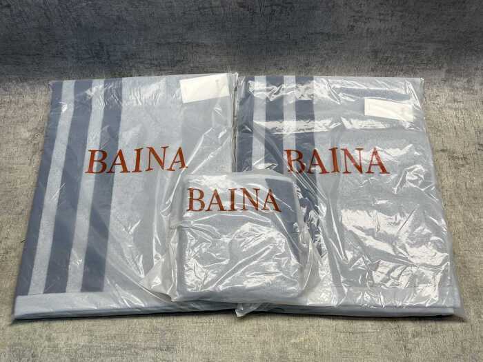 Two Baina Dawn bath towels & one hand towel