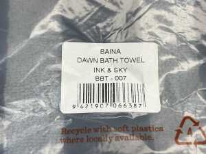 Two Baina Dawn bath towels & one hand towel - 3