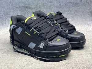 Globe Sabre shoes size US 10 Men's