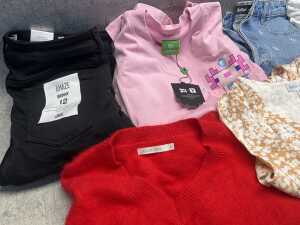 Group of Women's clothing size M - 2