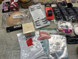 Group of beauty products - 5