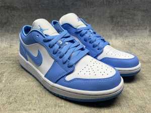 Nike Air Jordan 1 Low size US 8 Women's - 3