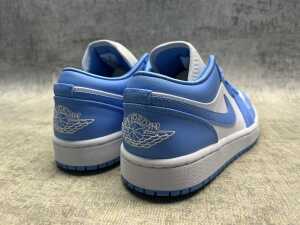 Nike Air Jordan 1 Low size US 8 Women's - 4