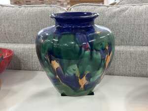 Garielle Wallington pottery vase