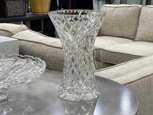 Two large cut crystal pieces including a centrepiece bowl and a vase. - 2