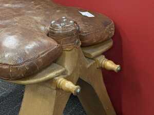 Mid-century camel stool - 3