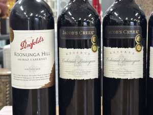 Eight bottles of red wine including Jacob's Creek and Penfolds - 2