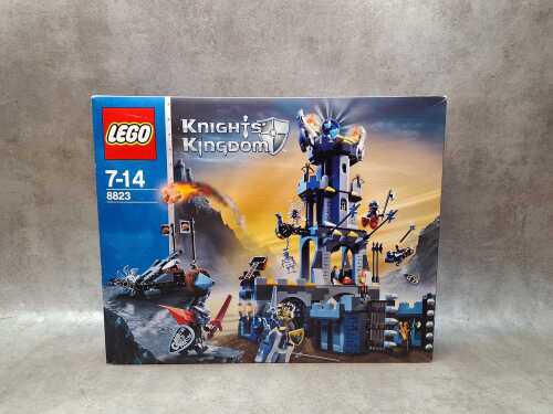 40 · LEGO Knights Kingdom II Mistlands Tower Set