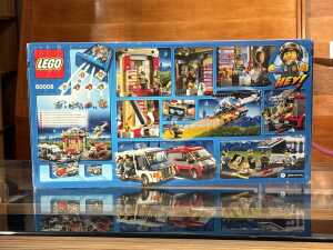 LEGO City Museum Break-In - 3