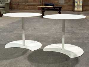 Pair of Trib&ugrave; round outdoor side tables - 2