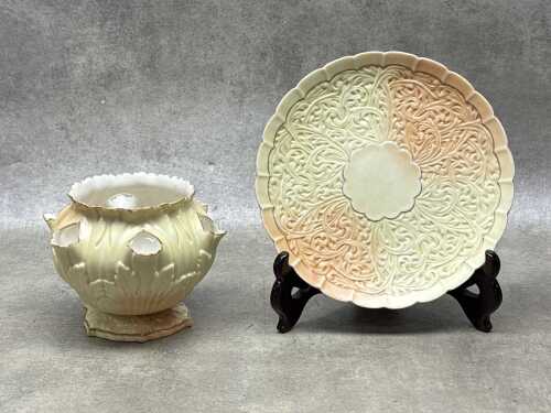 Two antique Locke & Co. of Worcester porcelain pieces