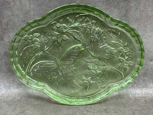 Carnival green glass dressing table set - 2