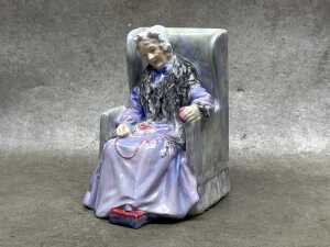 Two Royal Doulton porcelain figures - 3