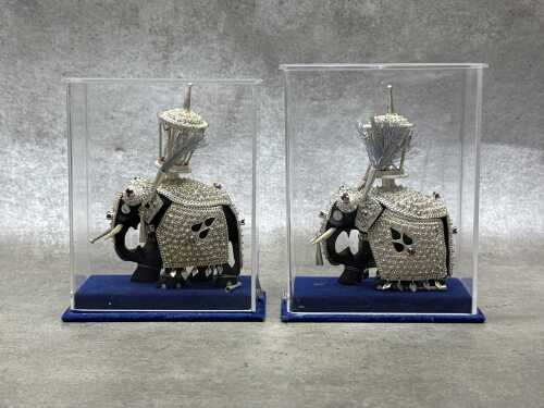 Pair of Sri Lankan elephant figures