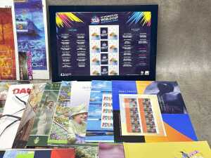 Australia Post large format folders with commemorative minisheets - 3