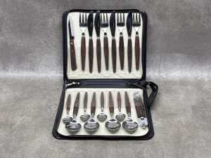 Mid-century picnic cutlery setting for four