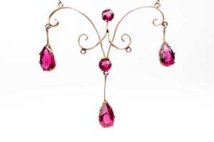 An antique garnet necklace in 9 carat yellow gold - 3
