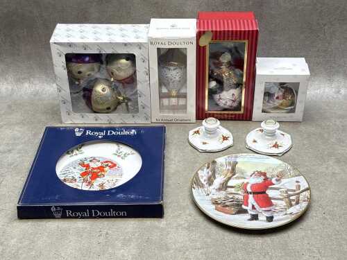 Christmas decorations, mostly boxed, including