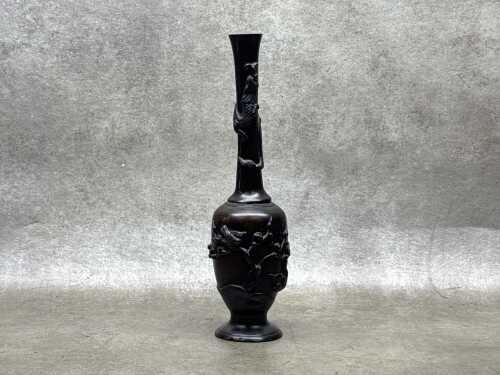 Oriental cast bronze vase