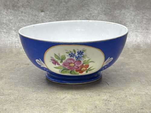 19th century Russian Gardner Porcelain Factory (ФАБРИК ГАРДНЕРЪ) porcelain bowl