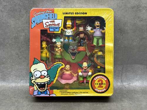 The Simpson 'Greeting from Springfield ' collector tin