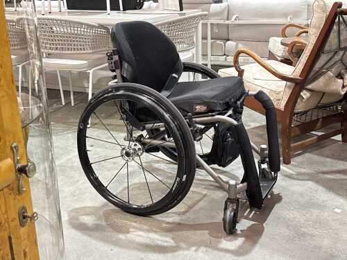 Jay J2 manual wheelchair