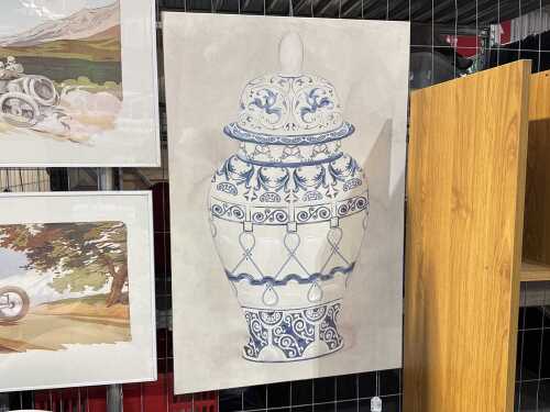 Decorator artwork in white and blue (Chinese ginger jar)
