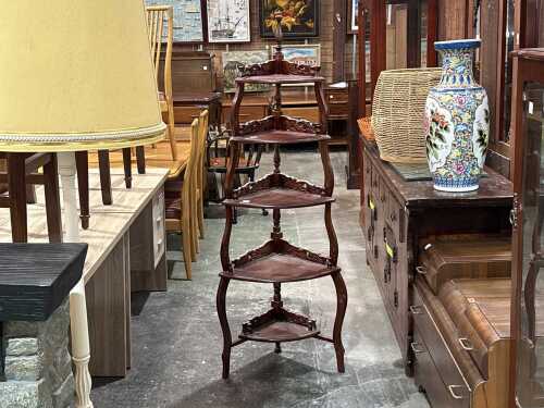 Mahogany four-tier corner whatnot