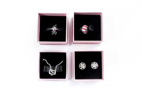 A collection of Pandora jewellery