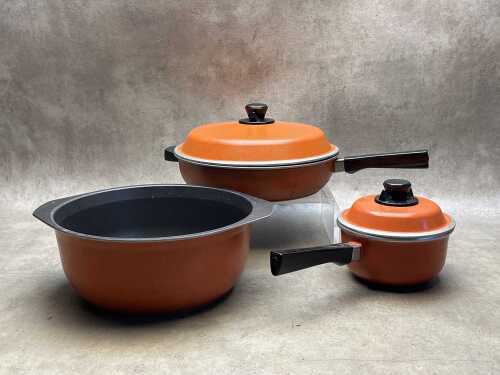 Bessemer non-stick cookware