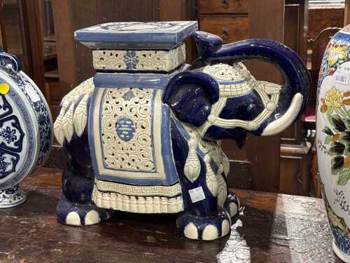 Glazed ceramic elephant-form stool