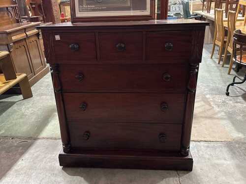 Mahogany chest of drawers