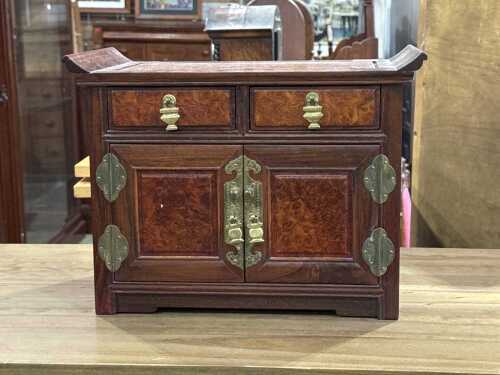 Miniature Korean jewellery chest