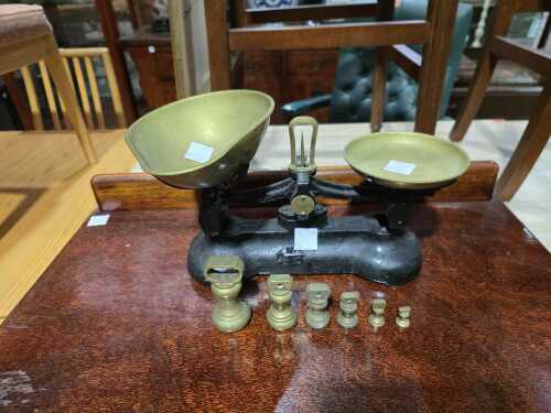 Libra of England cast iron kitchen scales