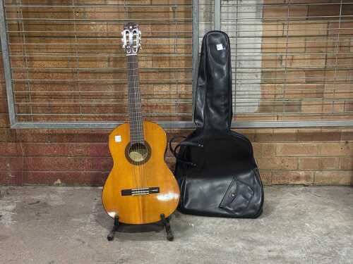 Yamaha nylon 6-string classical guitar in gig bag