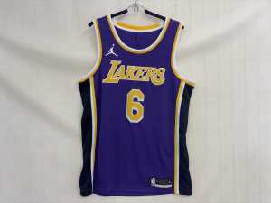 Nike Lebron James Jersey #6 size XL