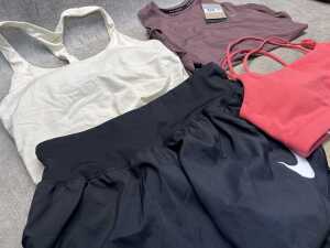 Group of Women's activewear size M - 2