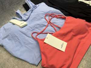 Group of Women's activewear size XL - 3