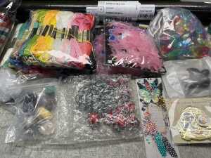 Group of arts & crafts - 4