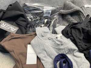Group of Women's clothing size S - 3