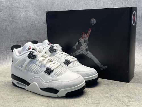 Nike Air Jordan 4 Retro OG FC size 12 Men's