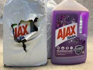 Six Ajax Fabuloso multi-purpose cleaner bottles 2L - 2