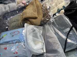 Group of assorted clothing & accessories - 5